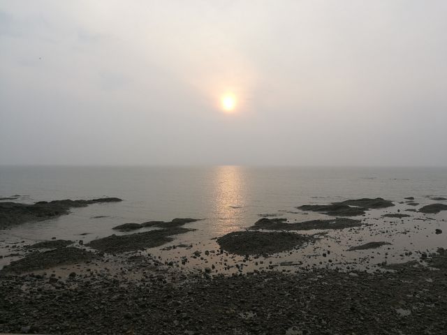 興城海濱日出-圖片來源編輯網
